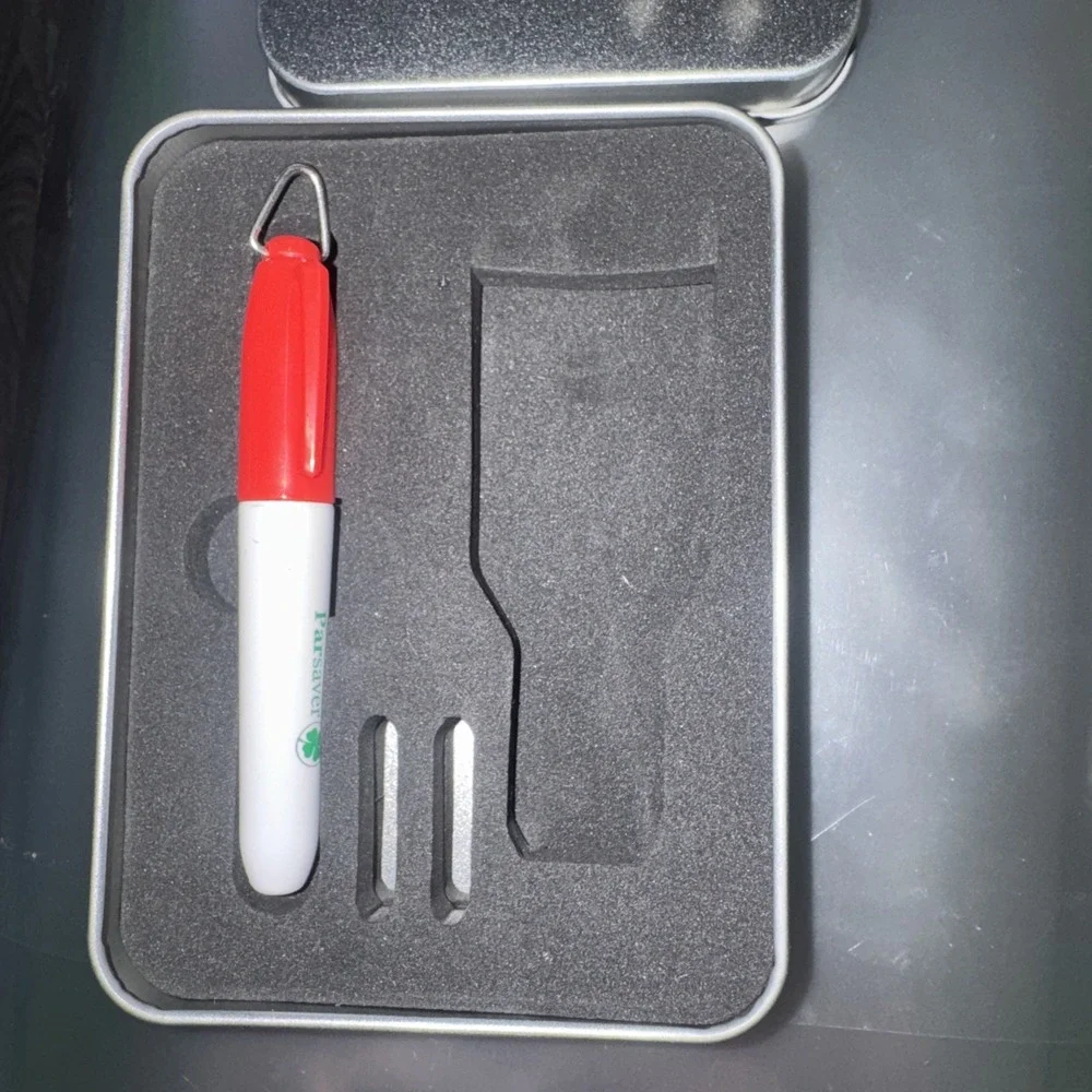 Golf Divot Repair Tool  Golf Ball Marker 6-in-1 Multifunctional Access
